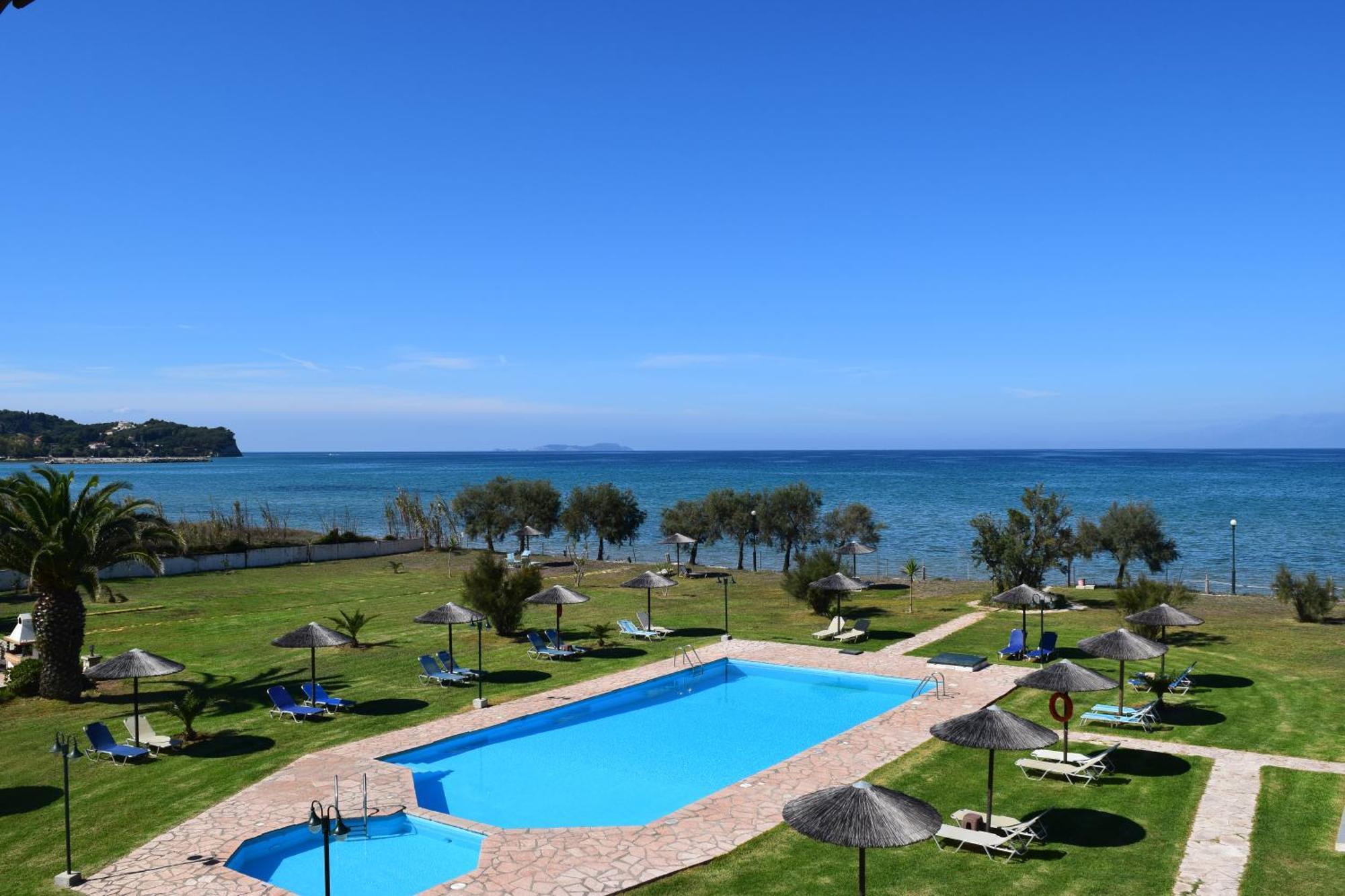 S&C Kosmos Beach Resort โรดา ภายนอก รูปภาพ